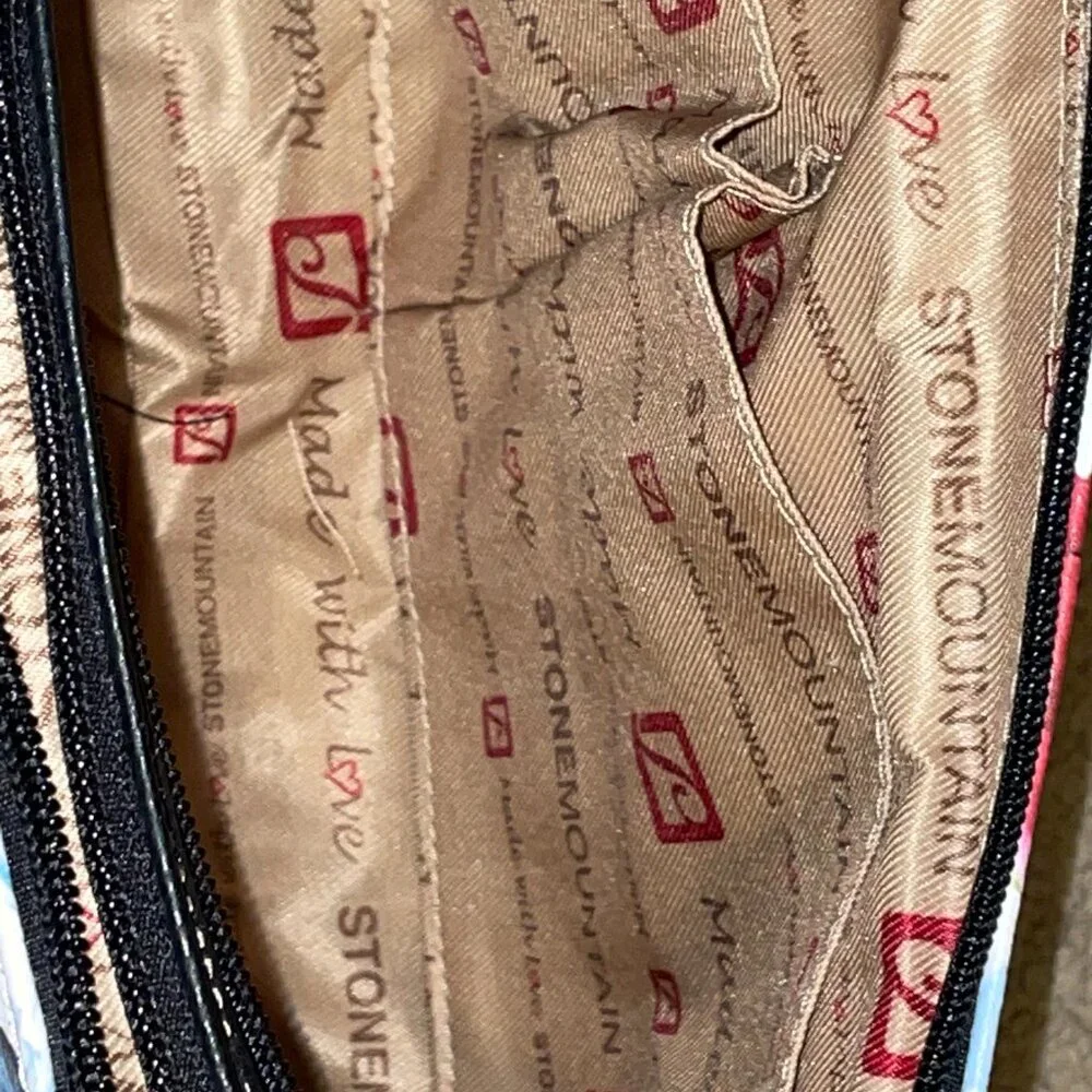 Stone Mountain Accessories brand new