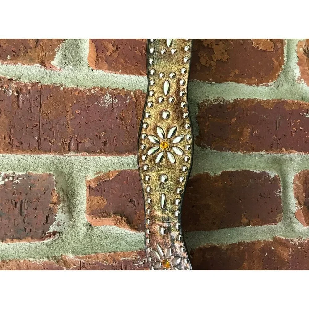 N/A leather gold