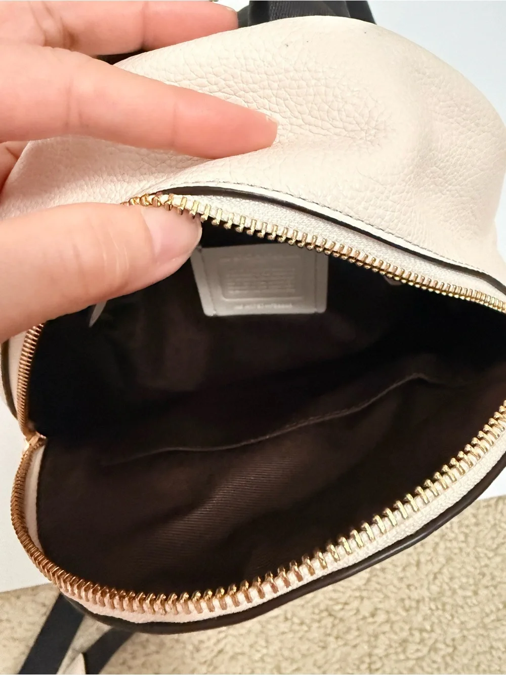 Coach compact mini