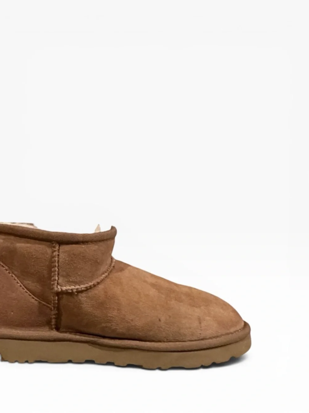 UGG Women’s Classic Ultra Mini Boots - Chestnut. Size 8