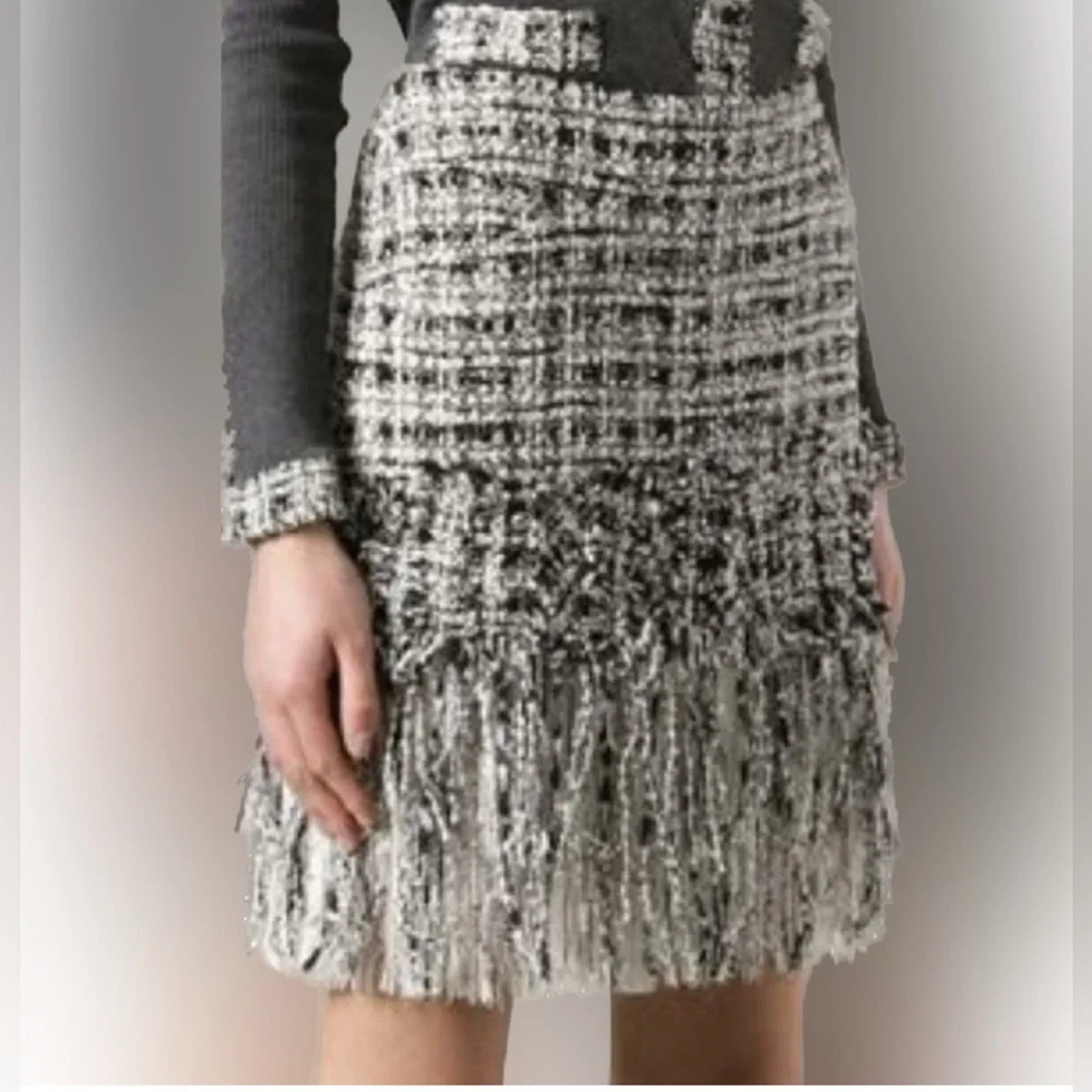 CHANEL stylish tweed
