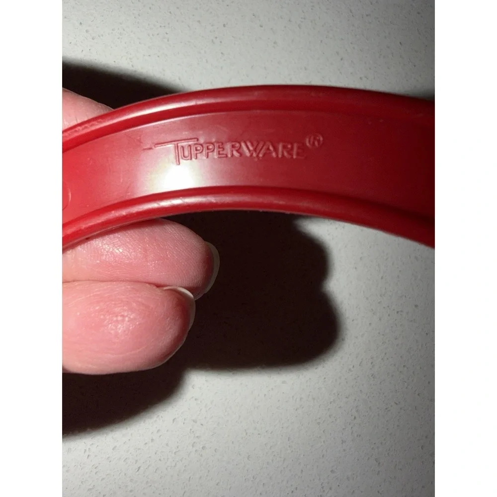 Tupperware all by pre