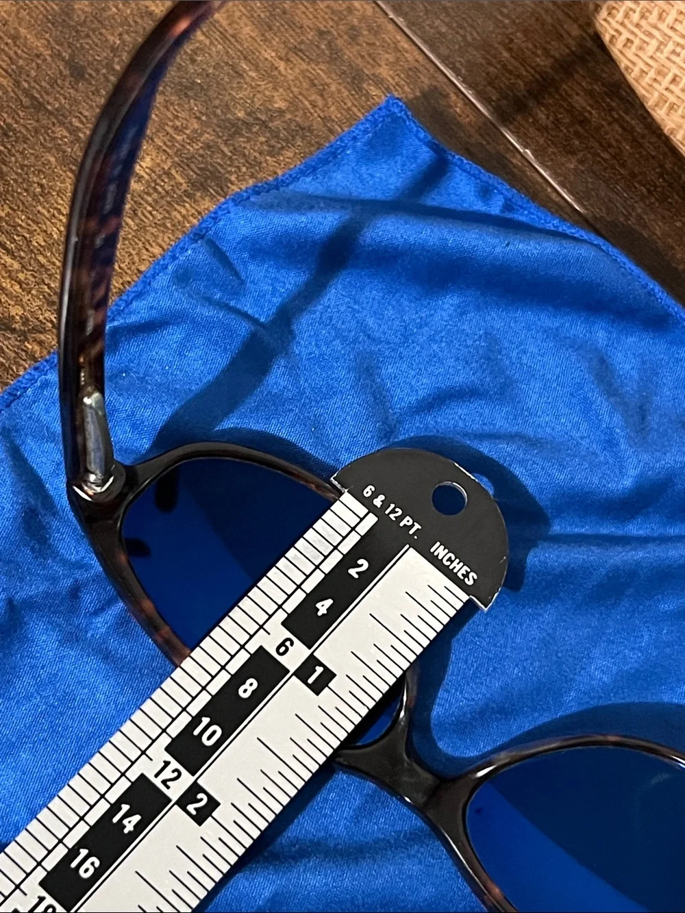 Rare Maui Jim Tortoise Frame Sunglasses with Dark Brown Lenses made in Japan