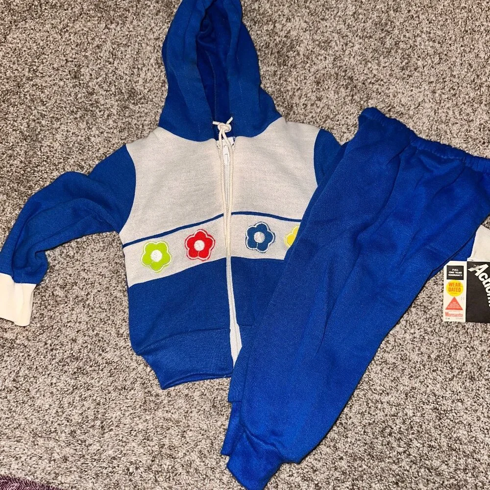 NWT Vintage Teddy Bears Actionwear Sweatsuit Set sz 2 2T 24 months BLUE FLOWERS