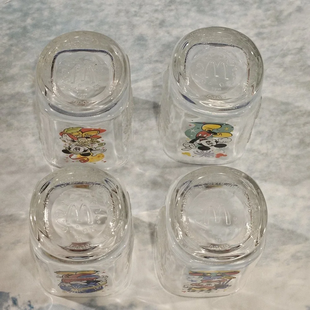 McDonalds vintage 2000