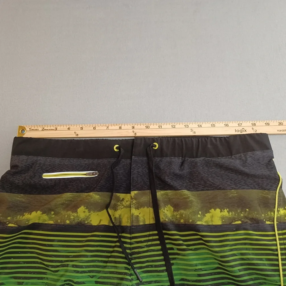 ZeroXposur board shorts