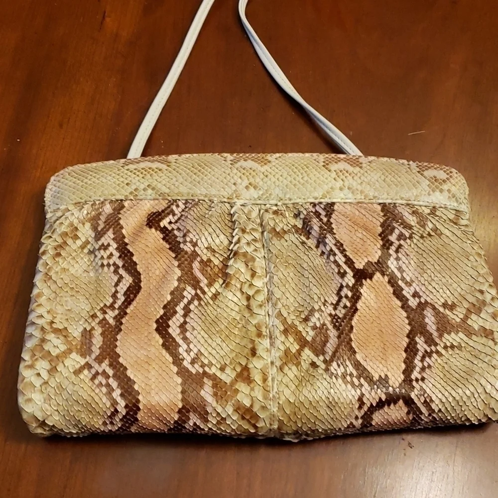 Vintage varon snakeskin