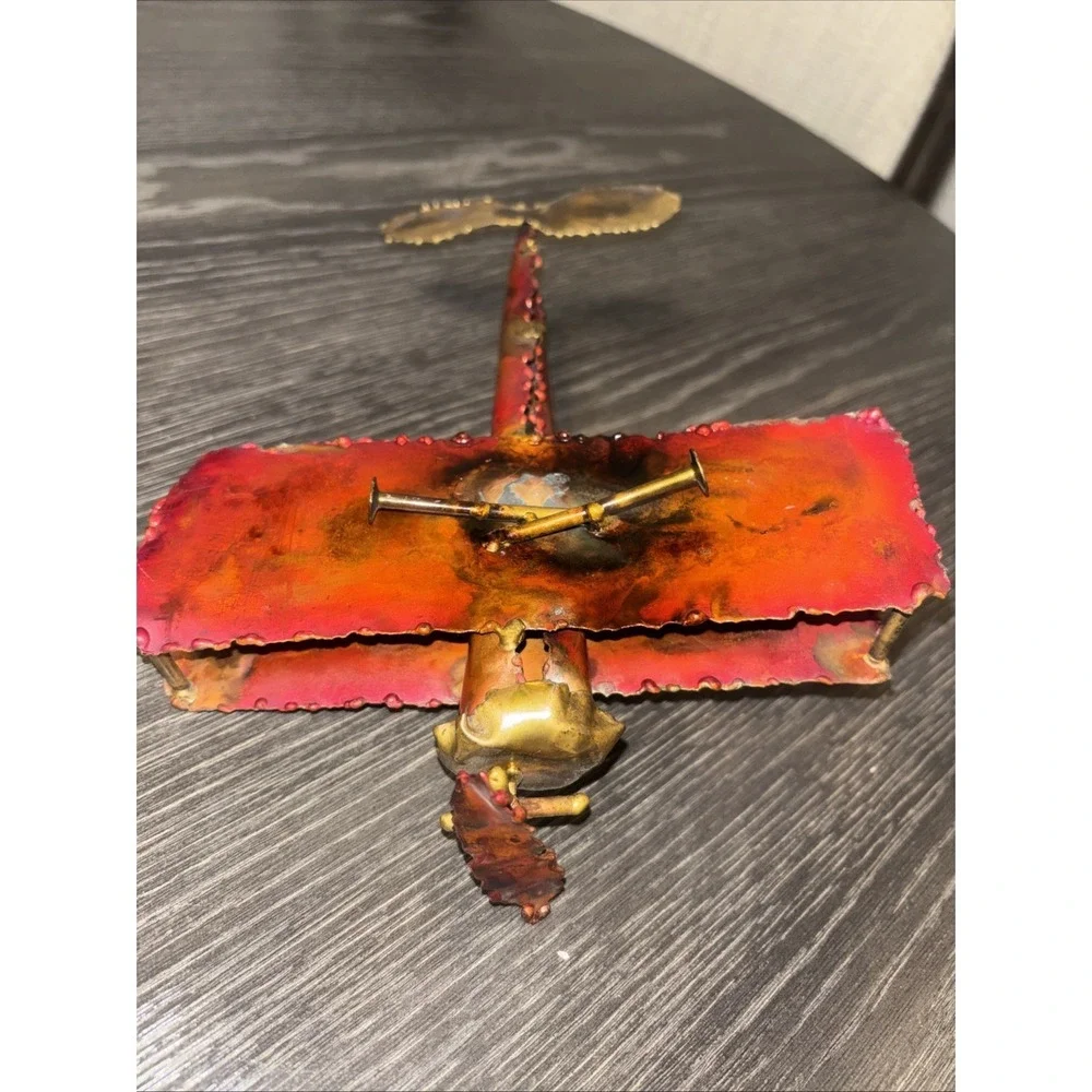 The Unbranded Brand metal airplane