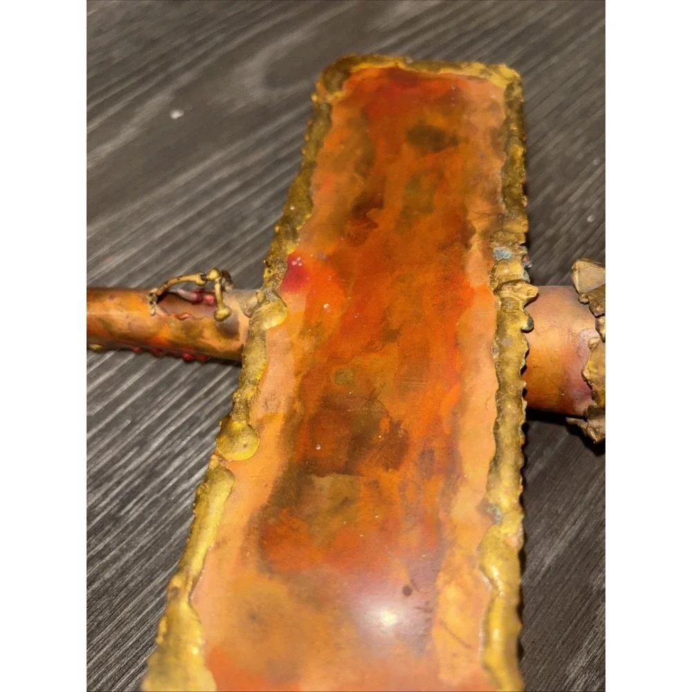 The Unbranded Brand metal airplane