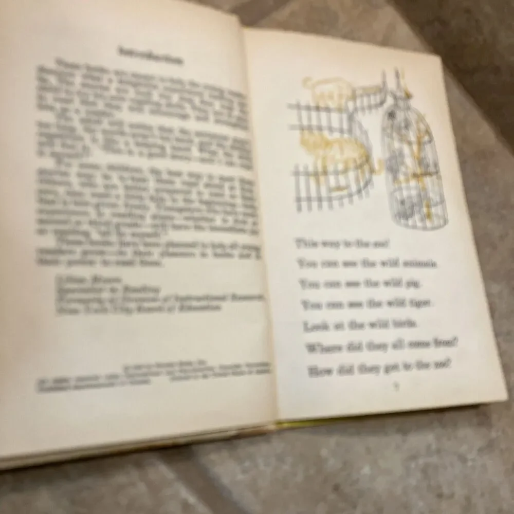 Easy Reader good preowned