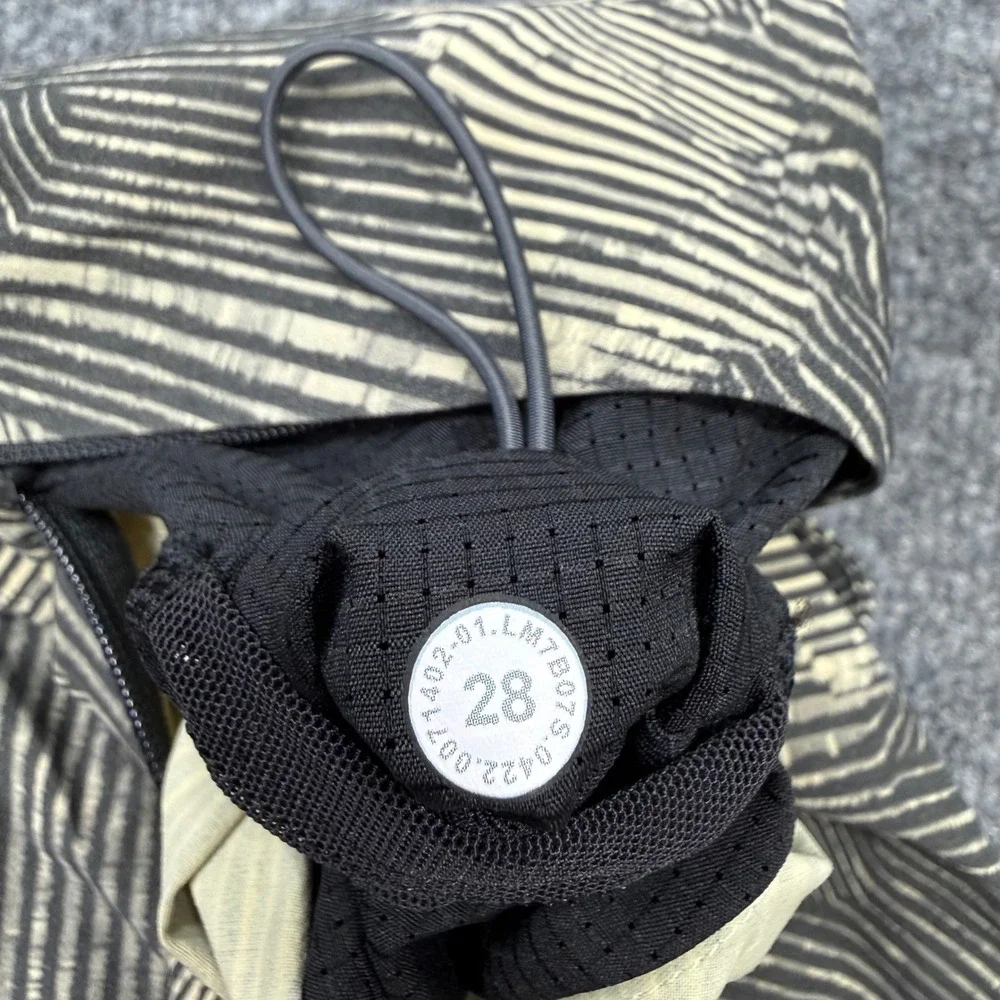 lululemon athletica logo minimalist beach