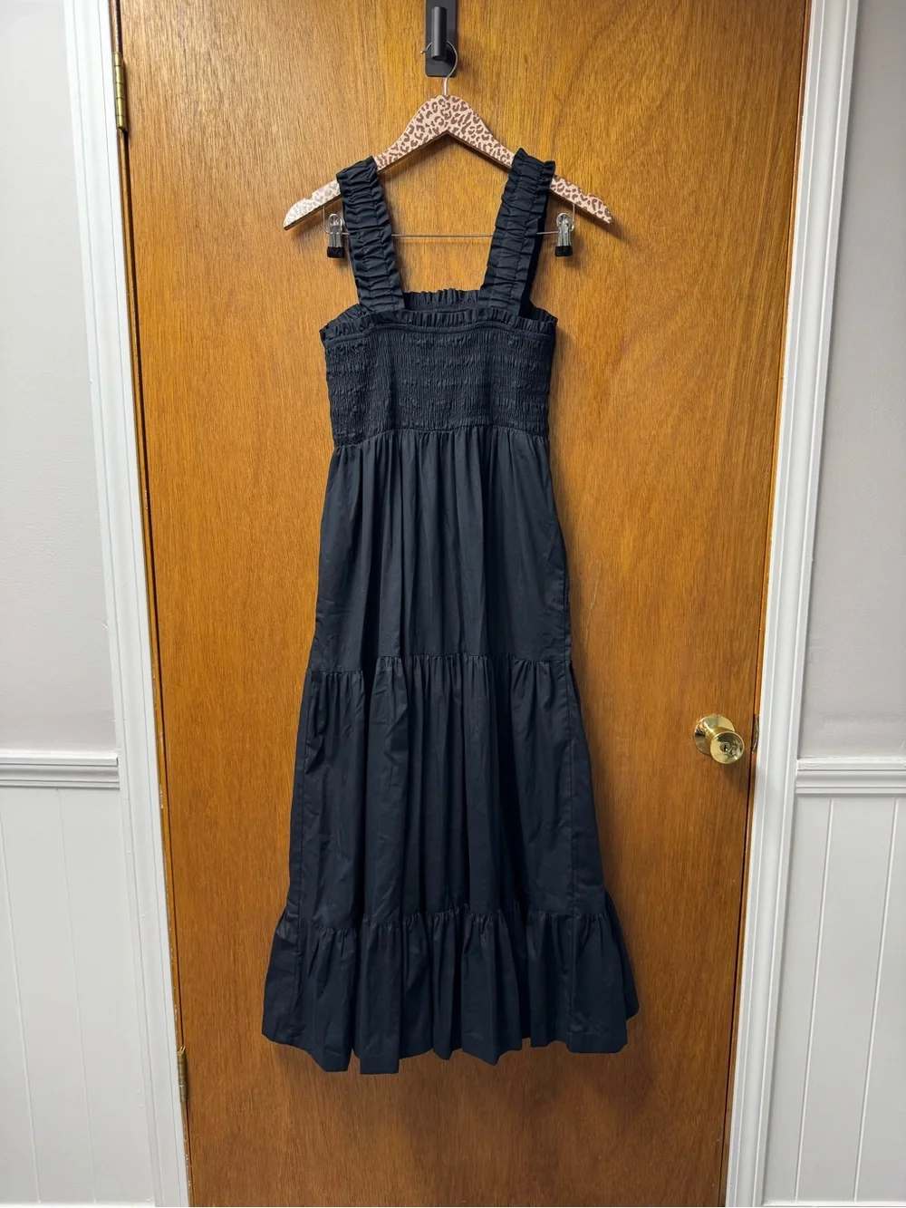 Abercrombie & Fitch Sleeveless Smocked Tiered Maxi Dress Long Black Large Petite