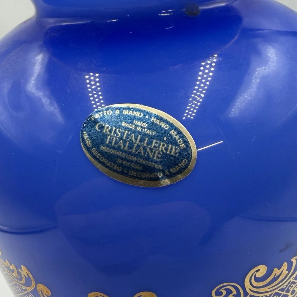 Unmarked beautiful vase