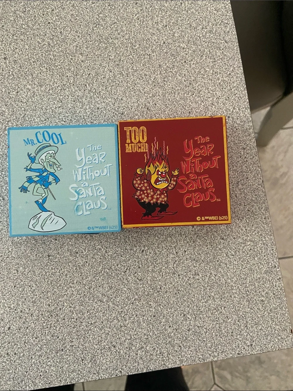Dr. Seuss 'The Year Without Santa Claus' Set - Blue & Red