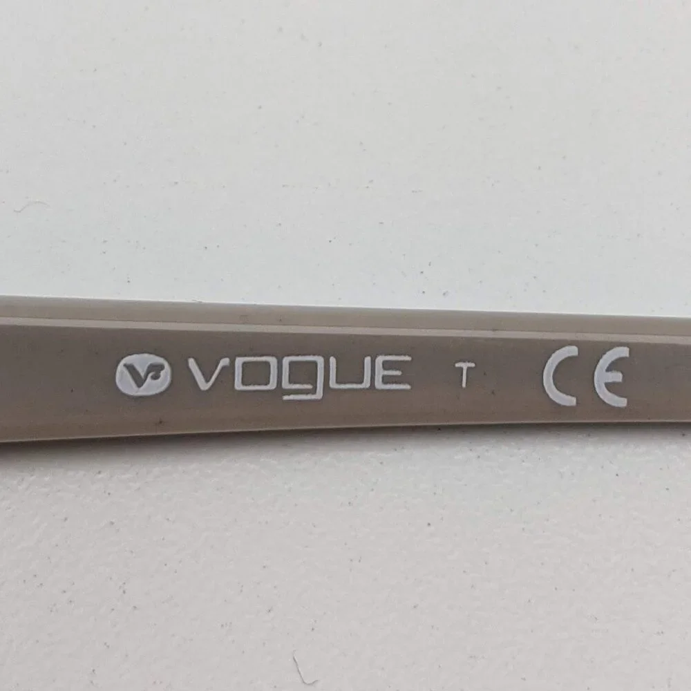 Vogue 10 frame