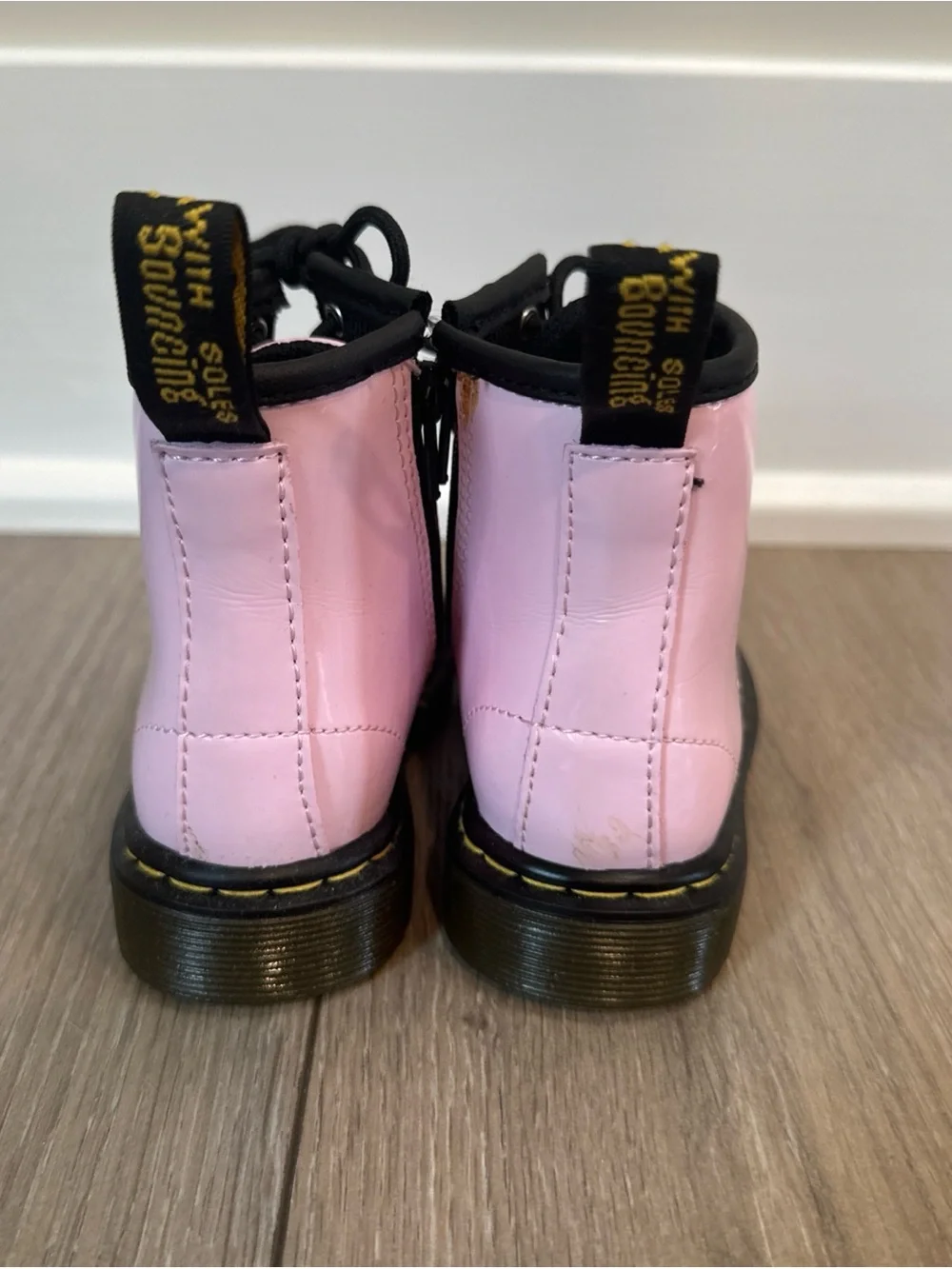 Dr. Martens adorable doc