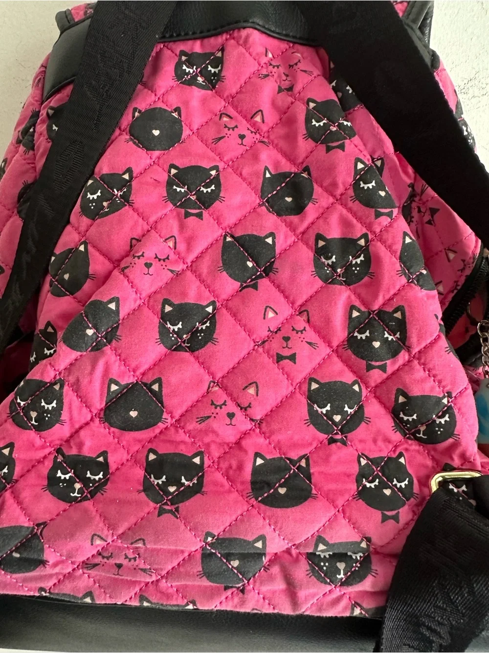 Betsey Johnson adorable luv