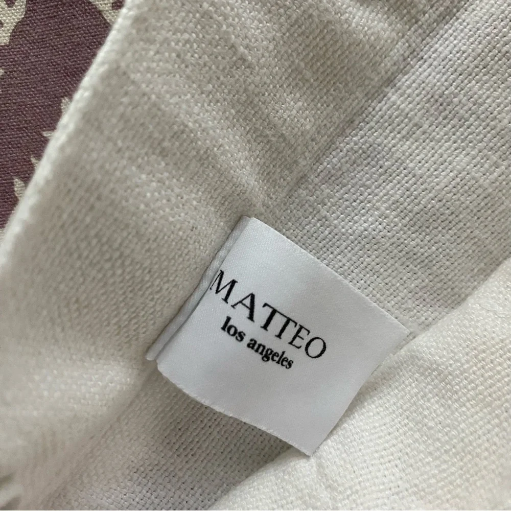 Matteo white linen