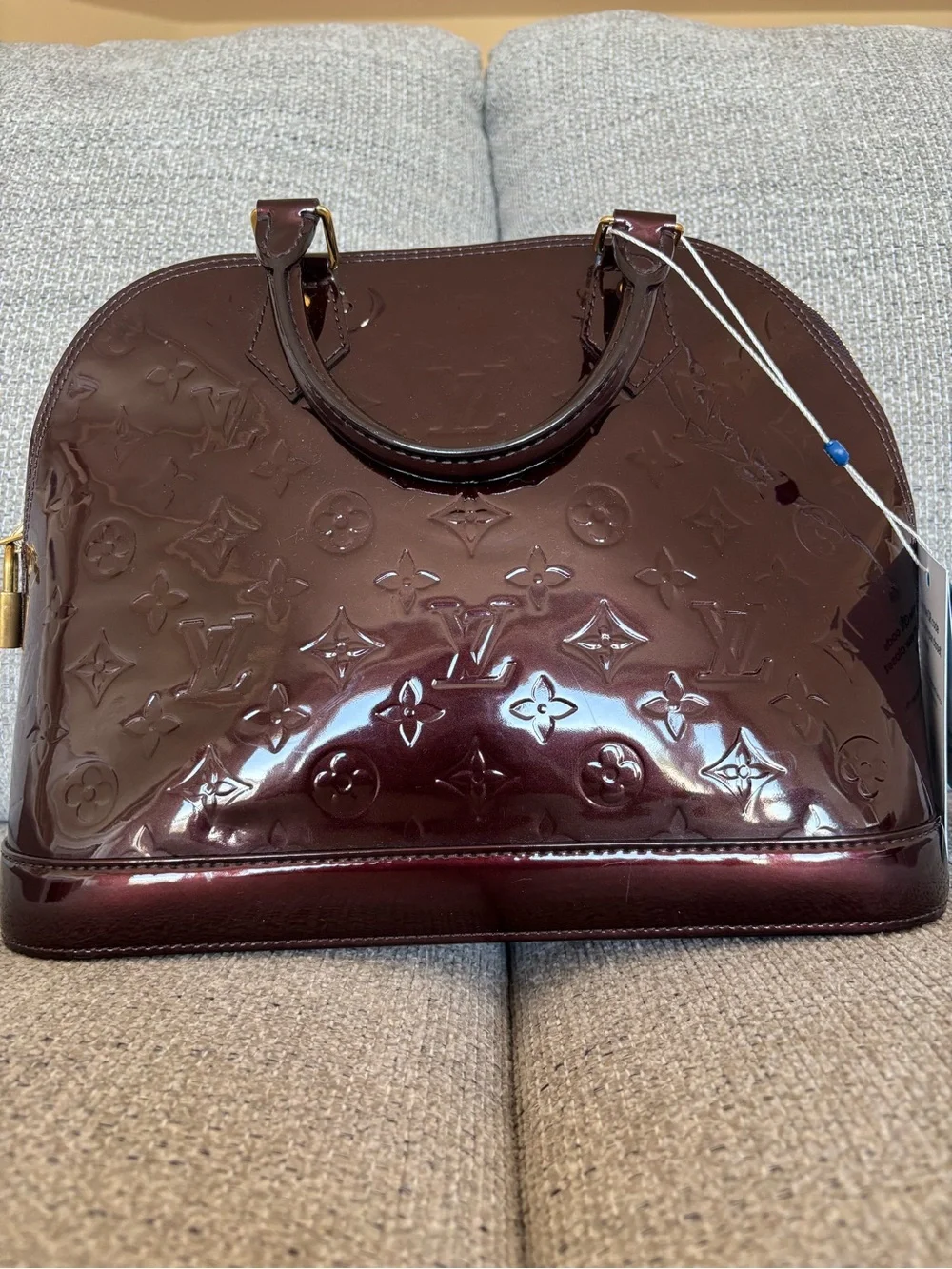 Louis Vuitton glossy vernis