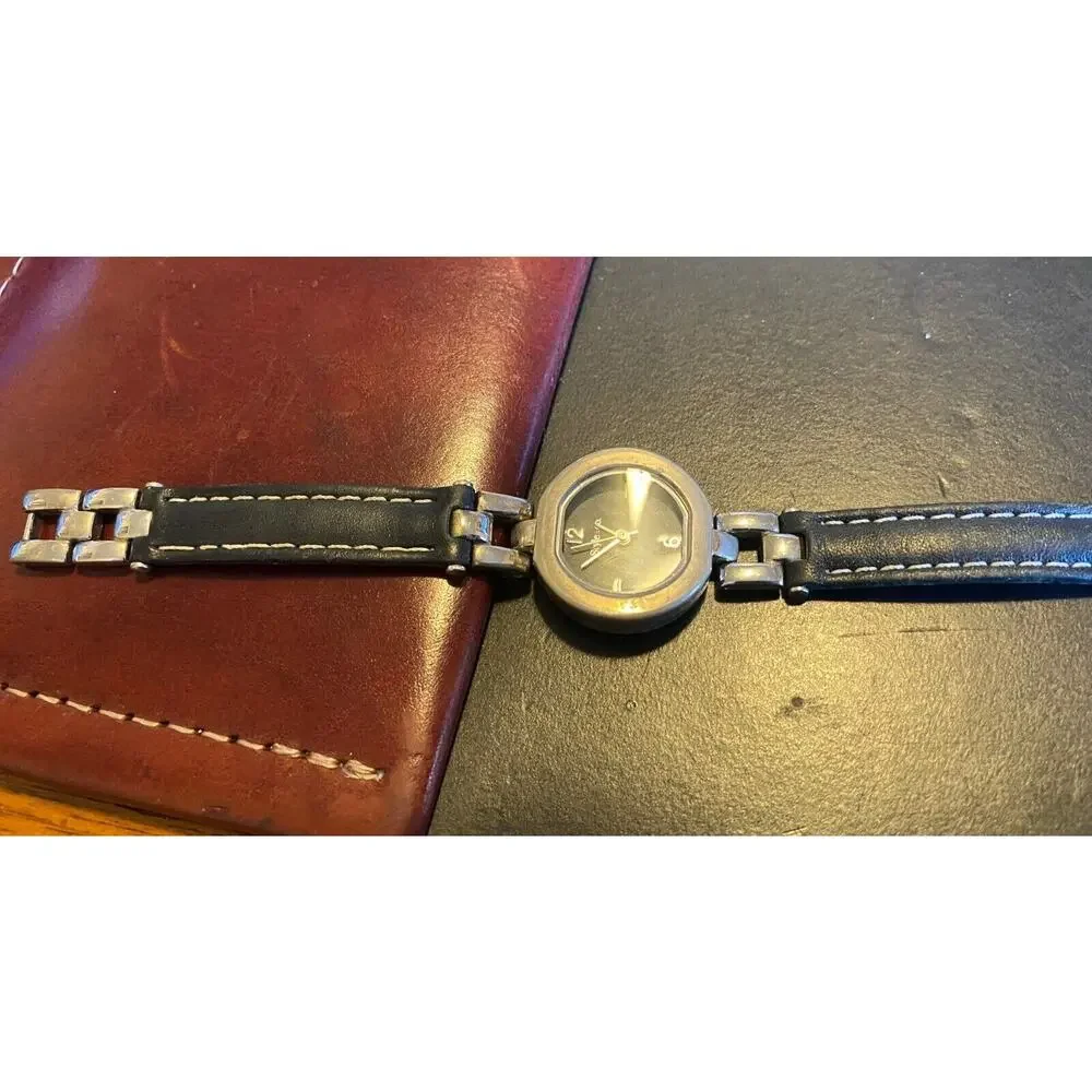 Style & Co. women 23mm