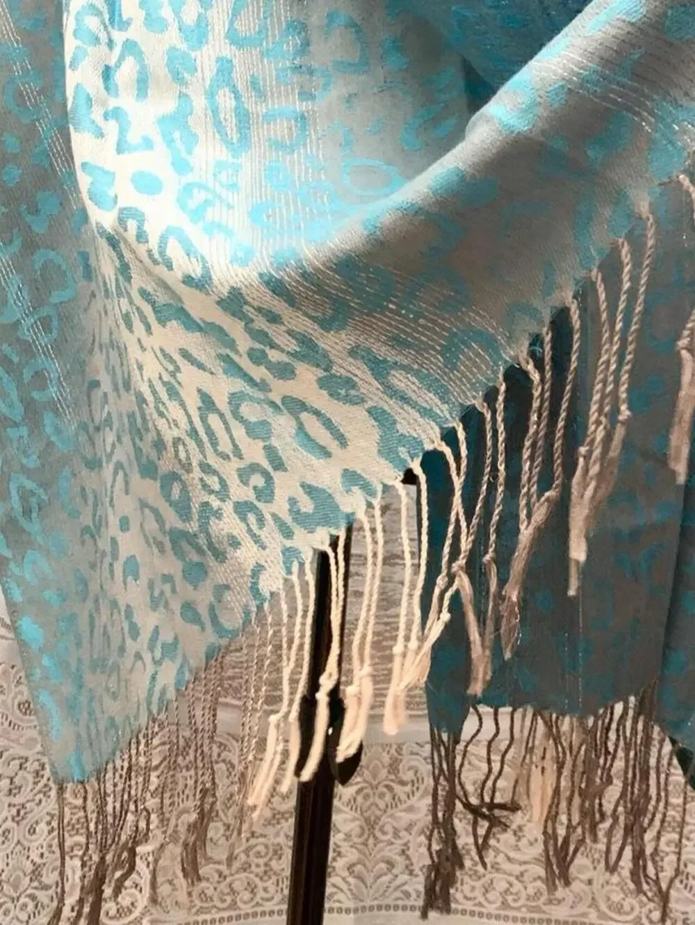 N/A turquoise aqua