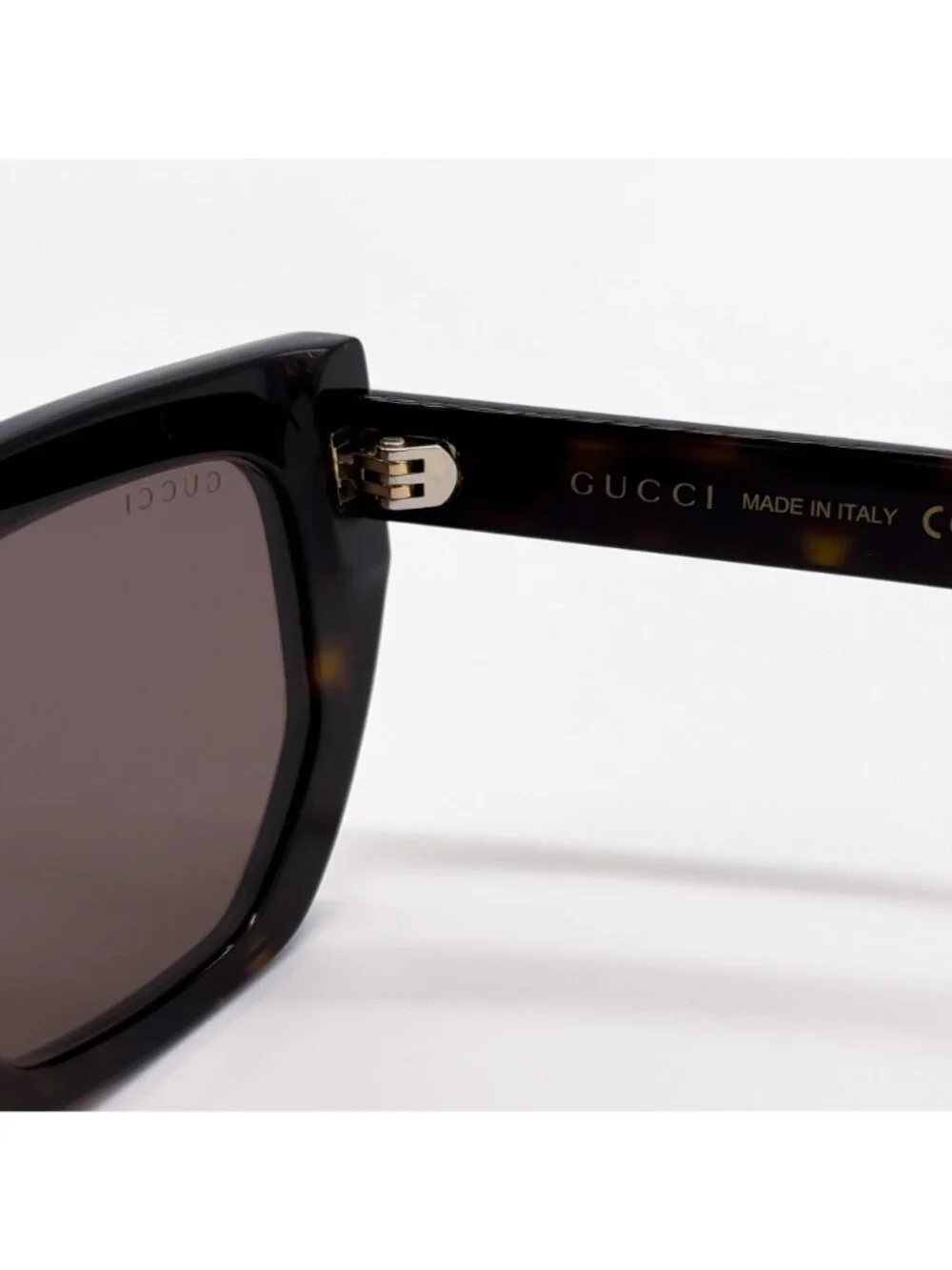 Gucci 100% new