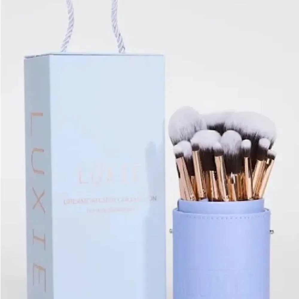 Luxie Dreamcatcher Brush Set brand new in box