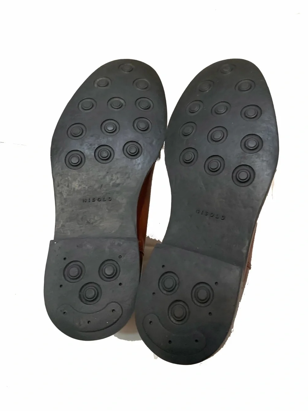 Nisolo men leather