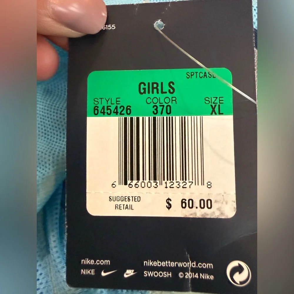 Nike nwt girl’s