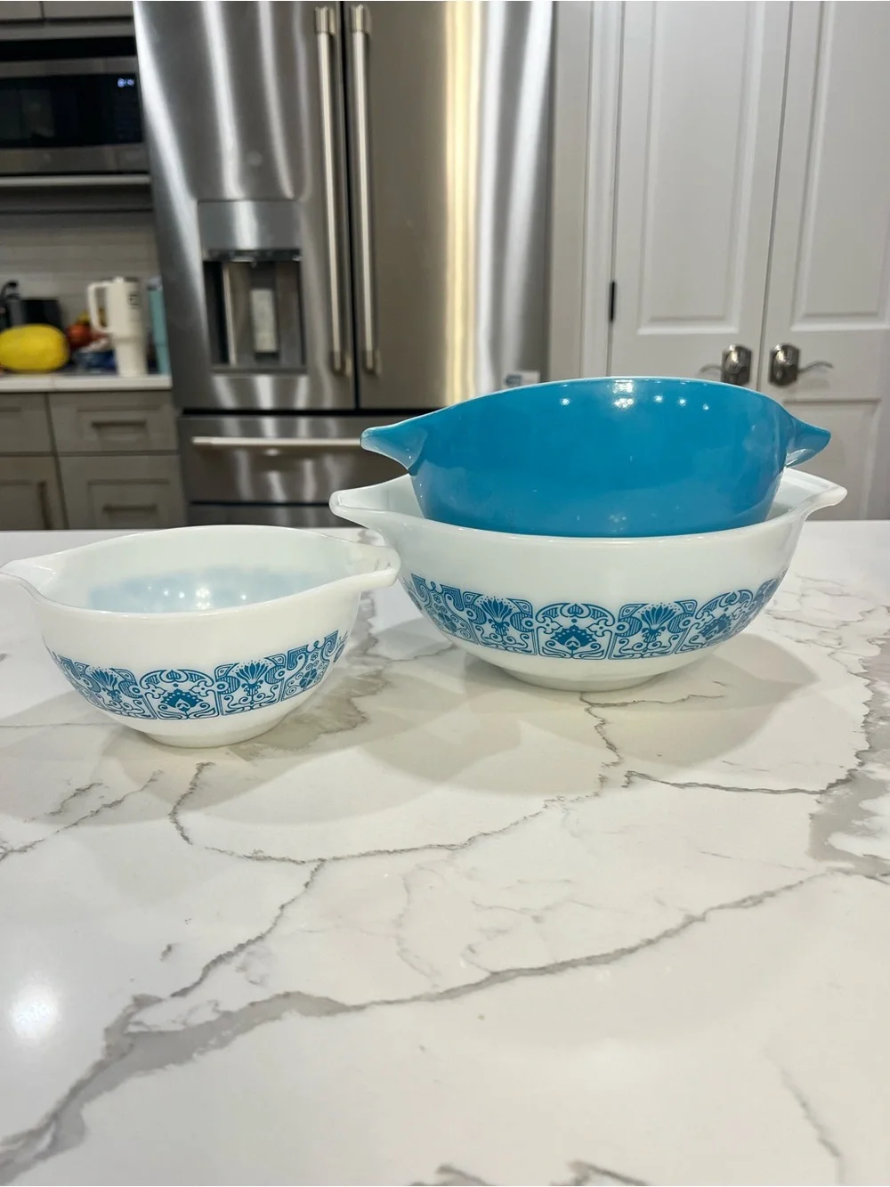 Pyrex vintage set
