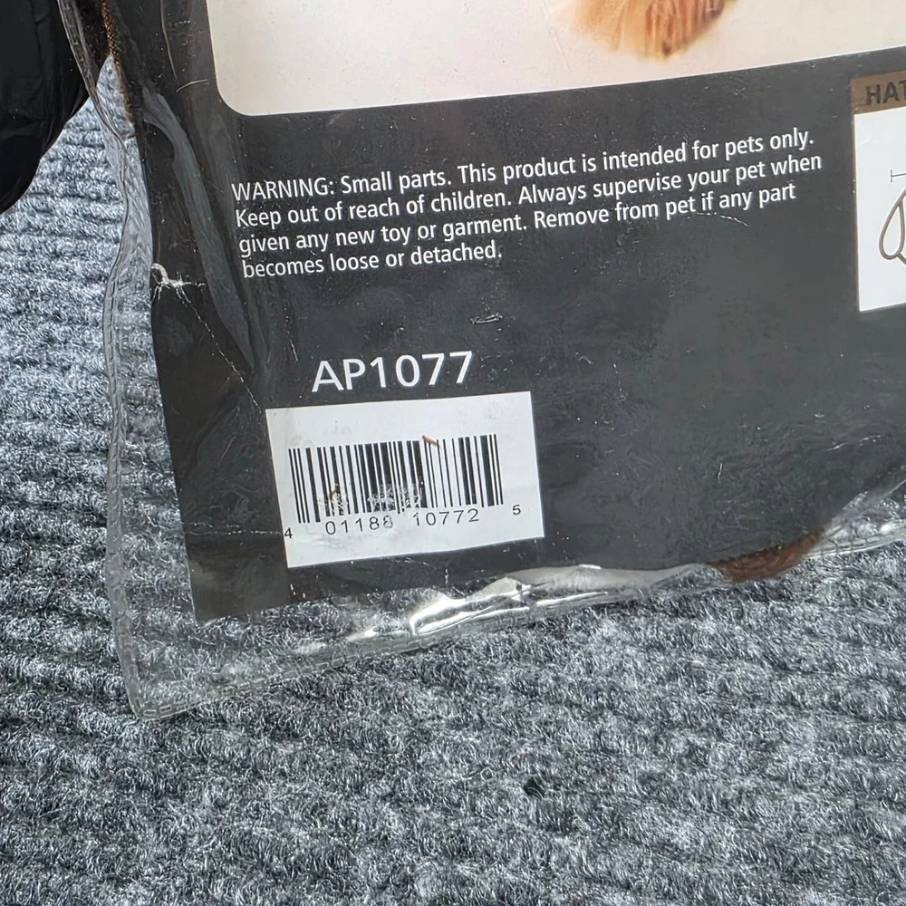 Anit Accessories lion dog