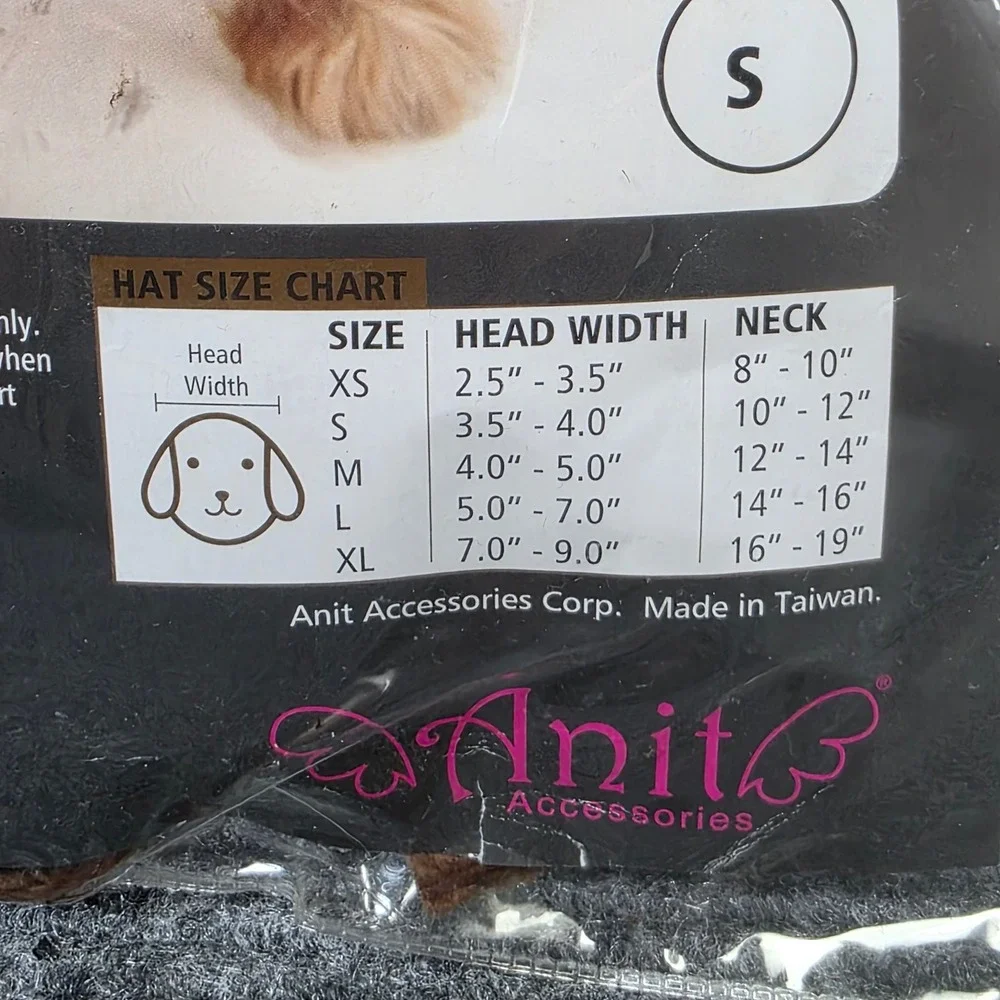Anit Accessories lion dog