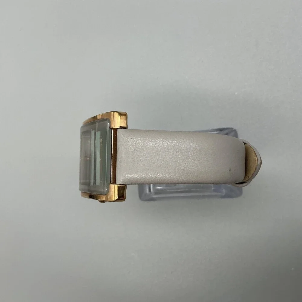 Anne Klein see photos