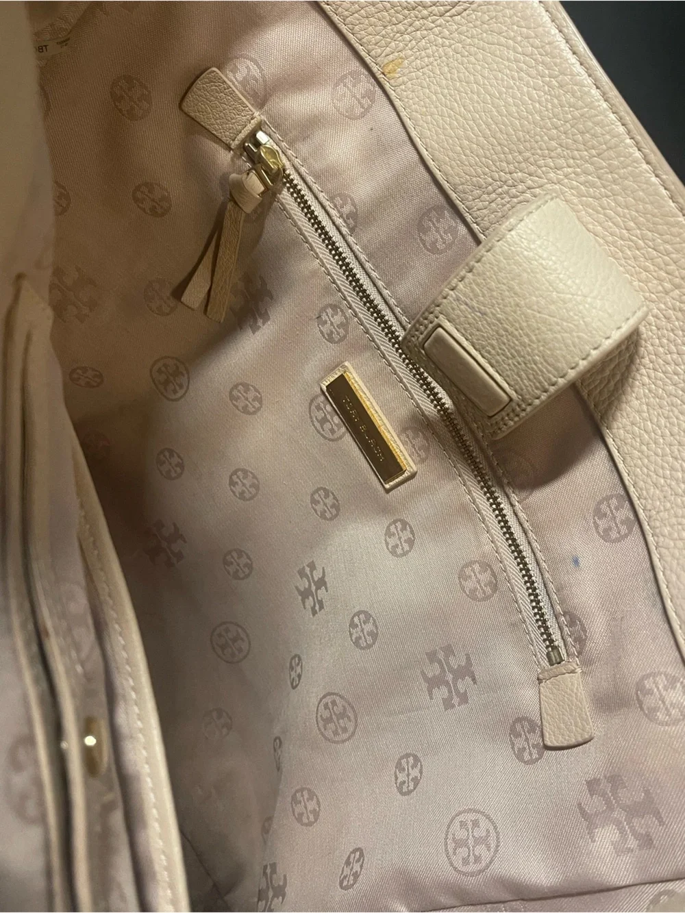 Tory Burch excellent preloved