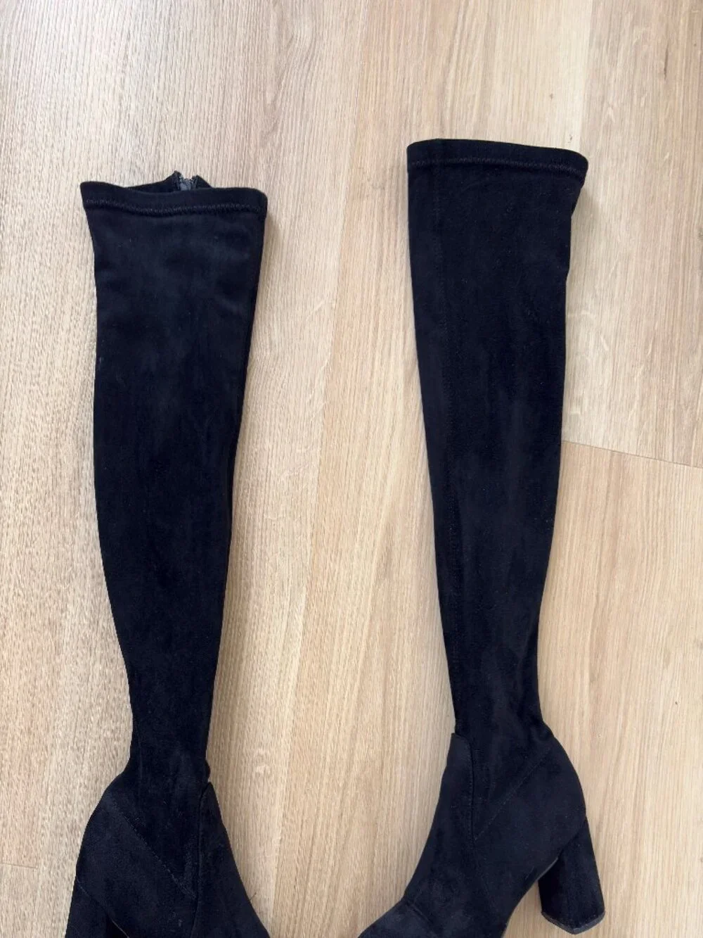 N/A black over