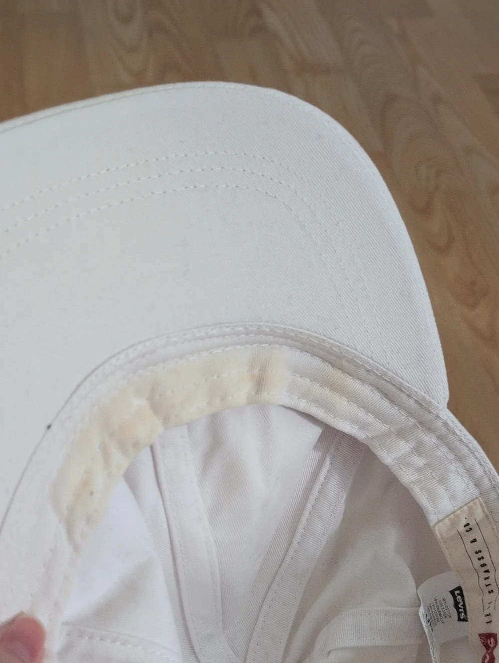 Levis fair cap