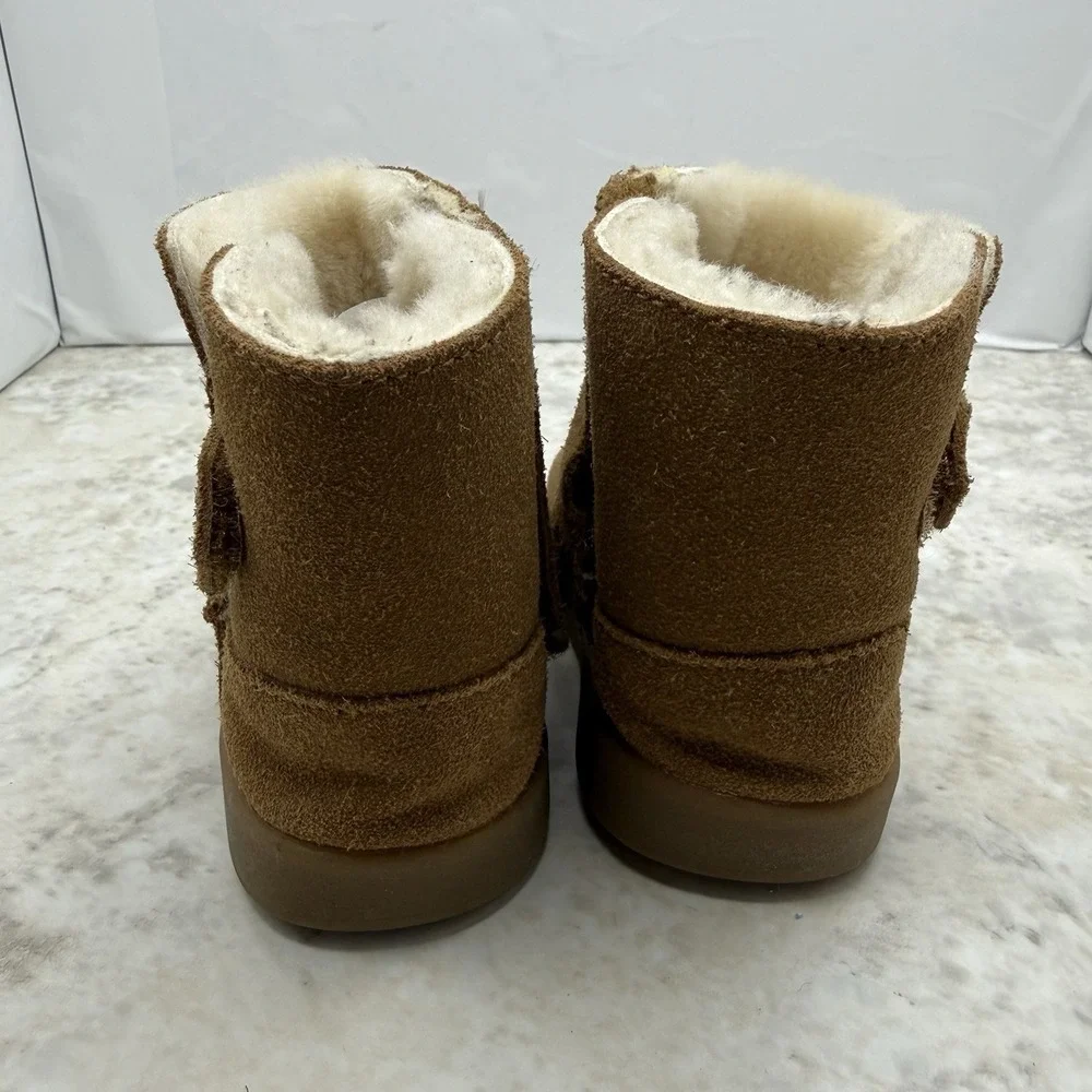 UGG pre owned