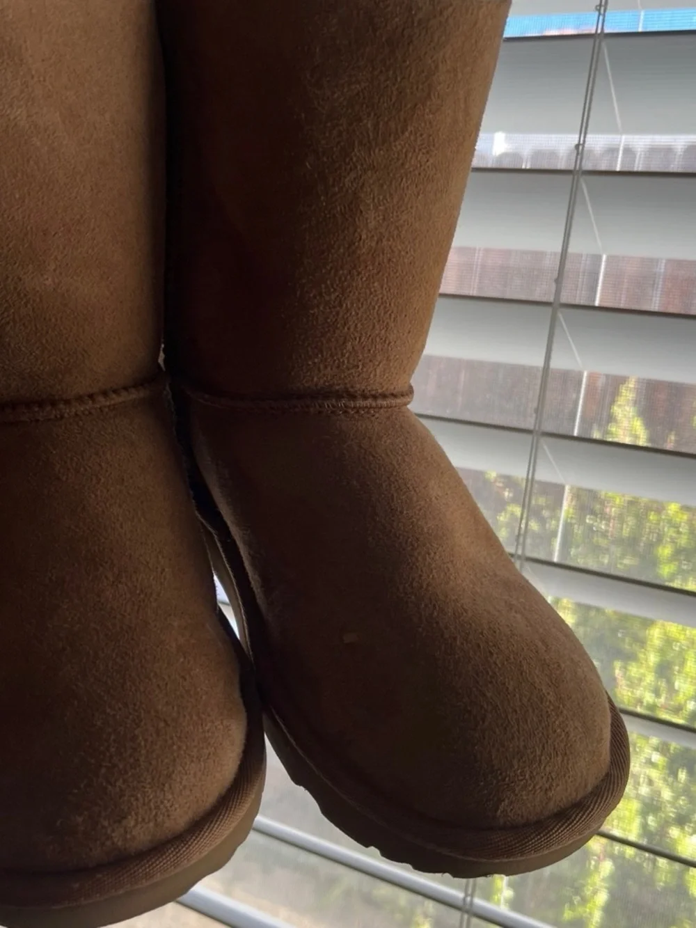UGG classic kids
