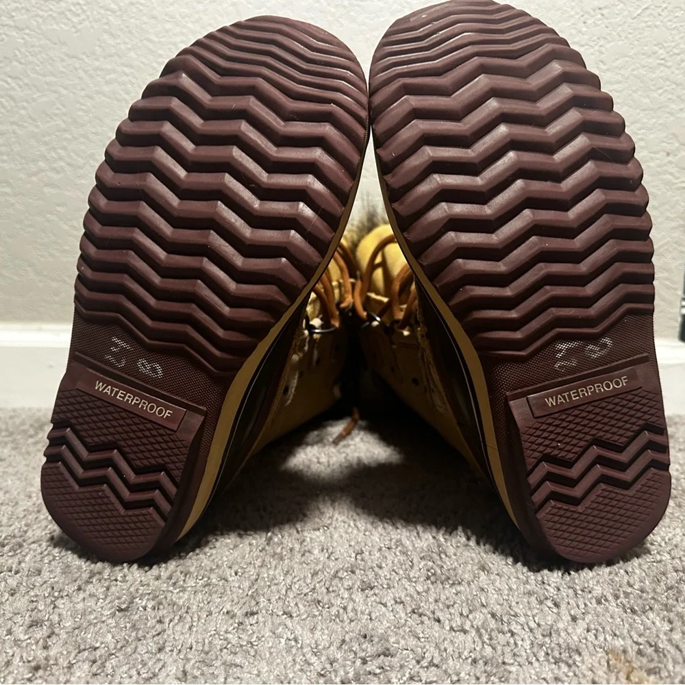 Sorel joan arctic