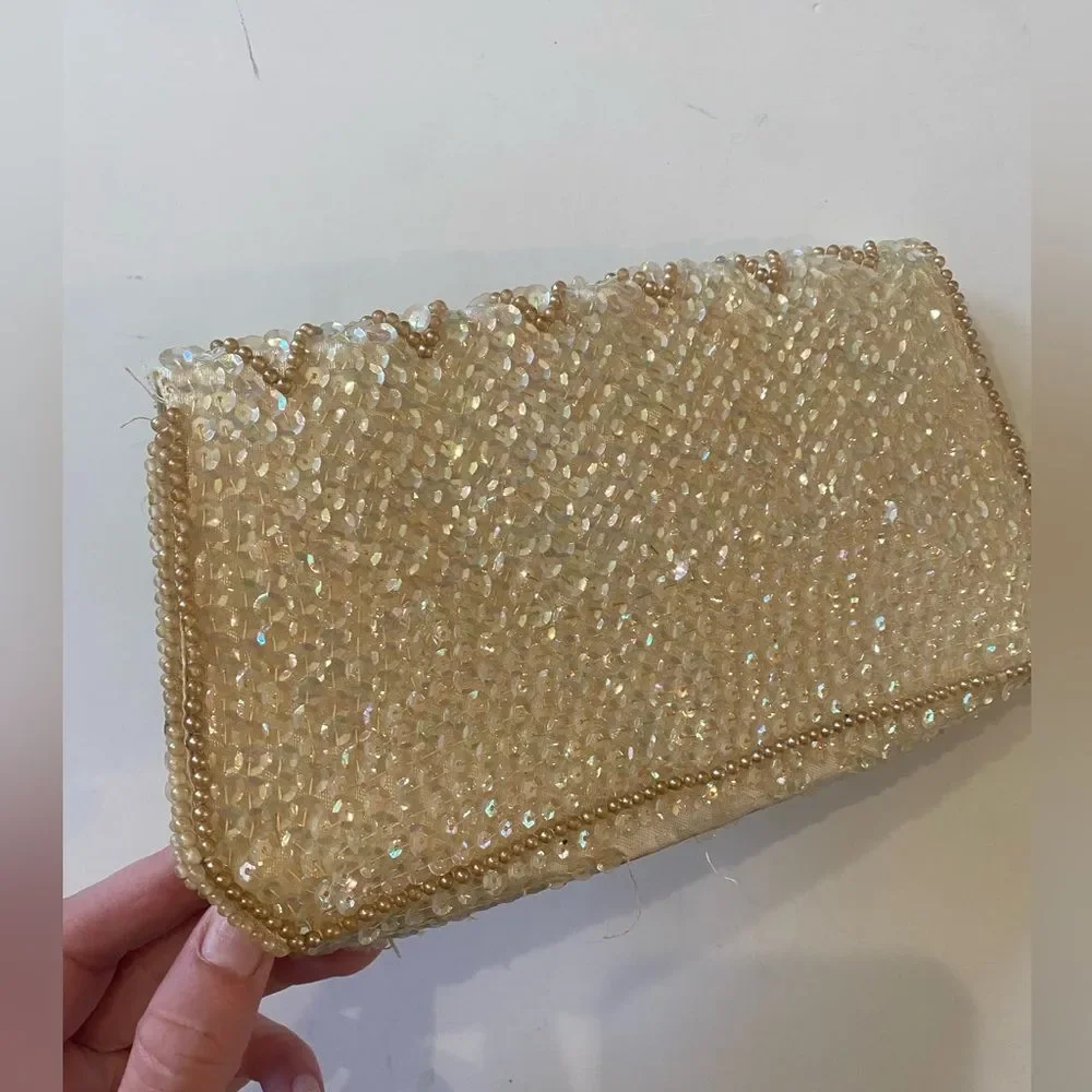 Unbranded vintage beaded