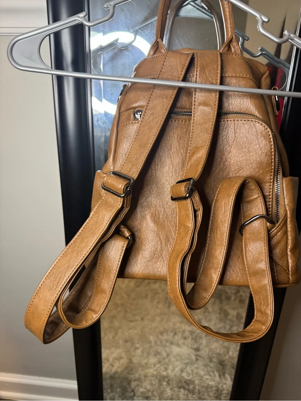 N/A stylish tan