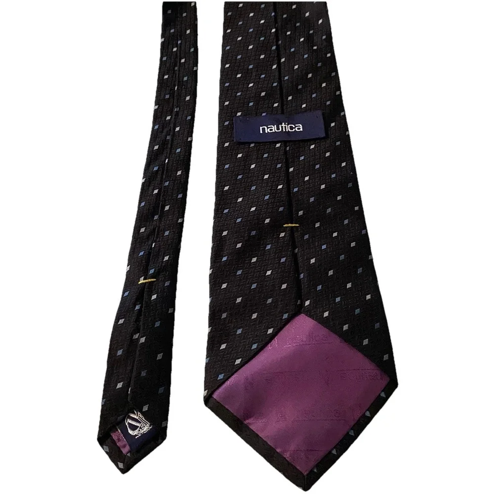 Nautica this men