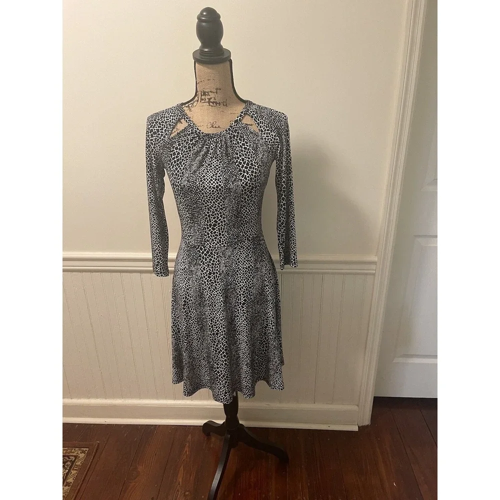 Michael Kors round xs wear