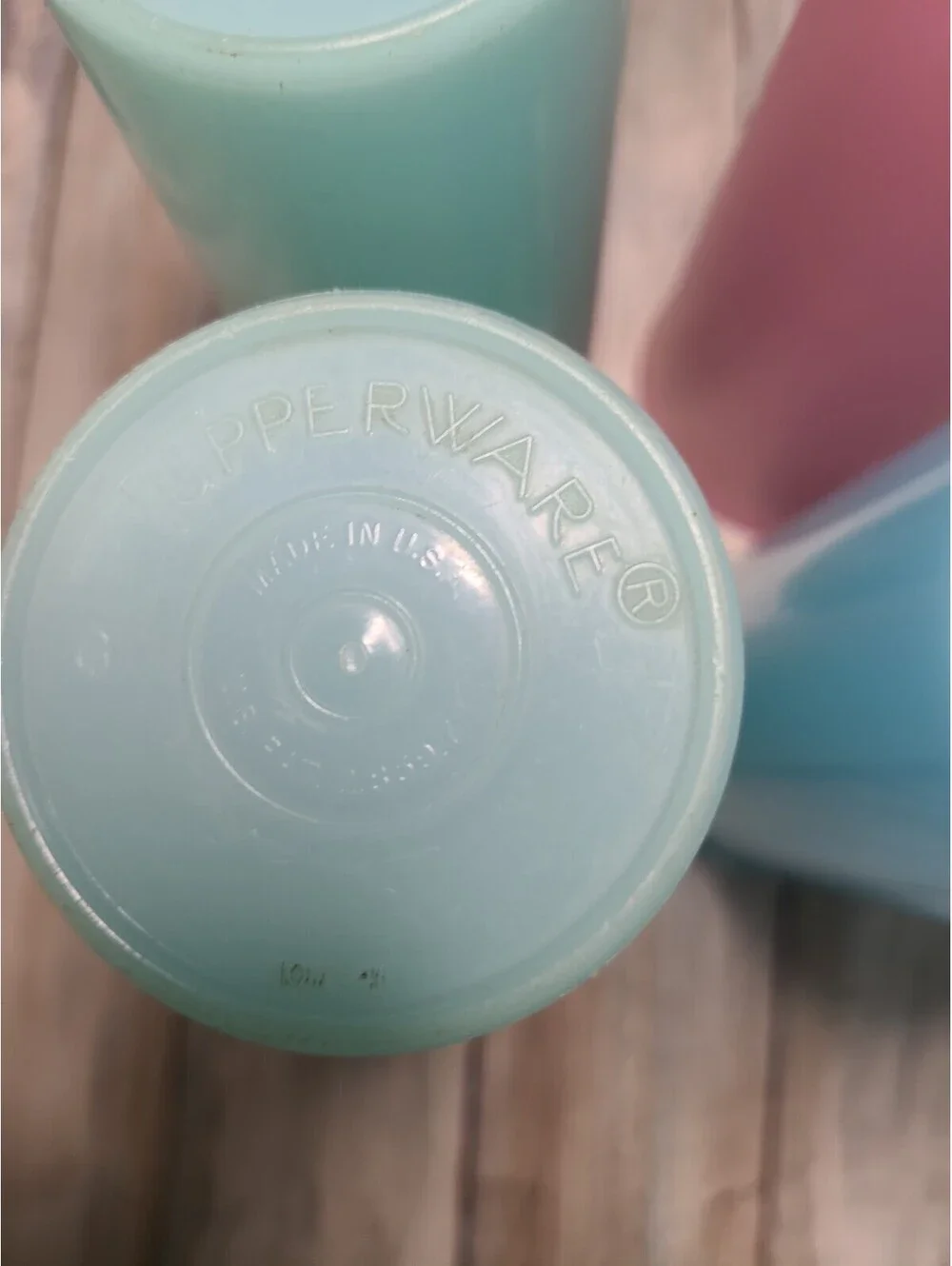 Tupperware product set