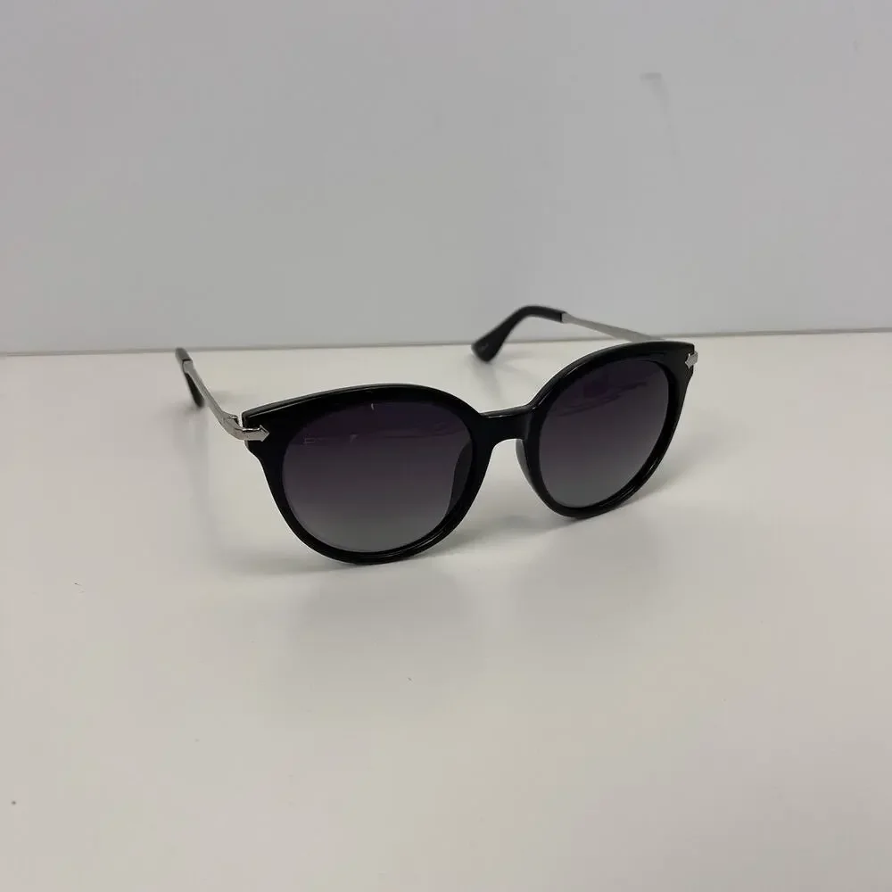 PRIVE REVAUX Womens Sunglasses Polarized Black Square - Ft Lavish