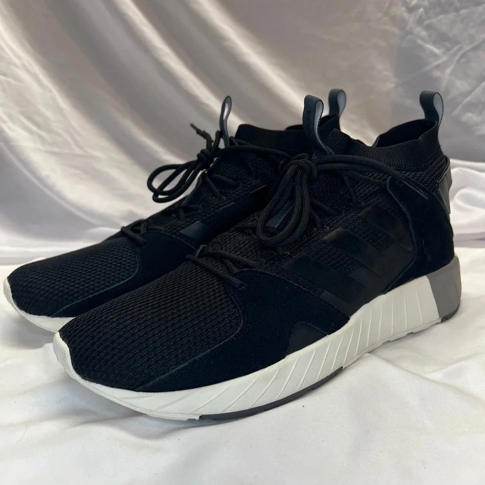 adidas questar strike