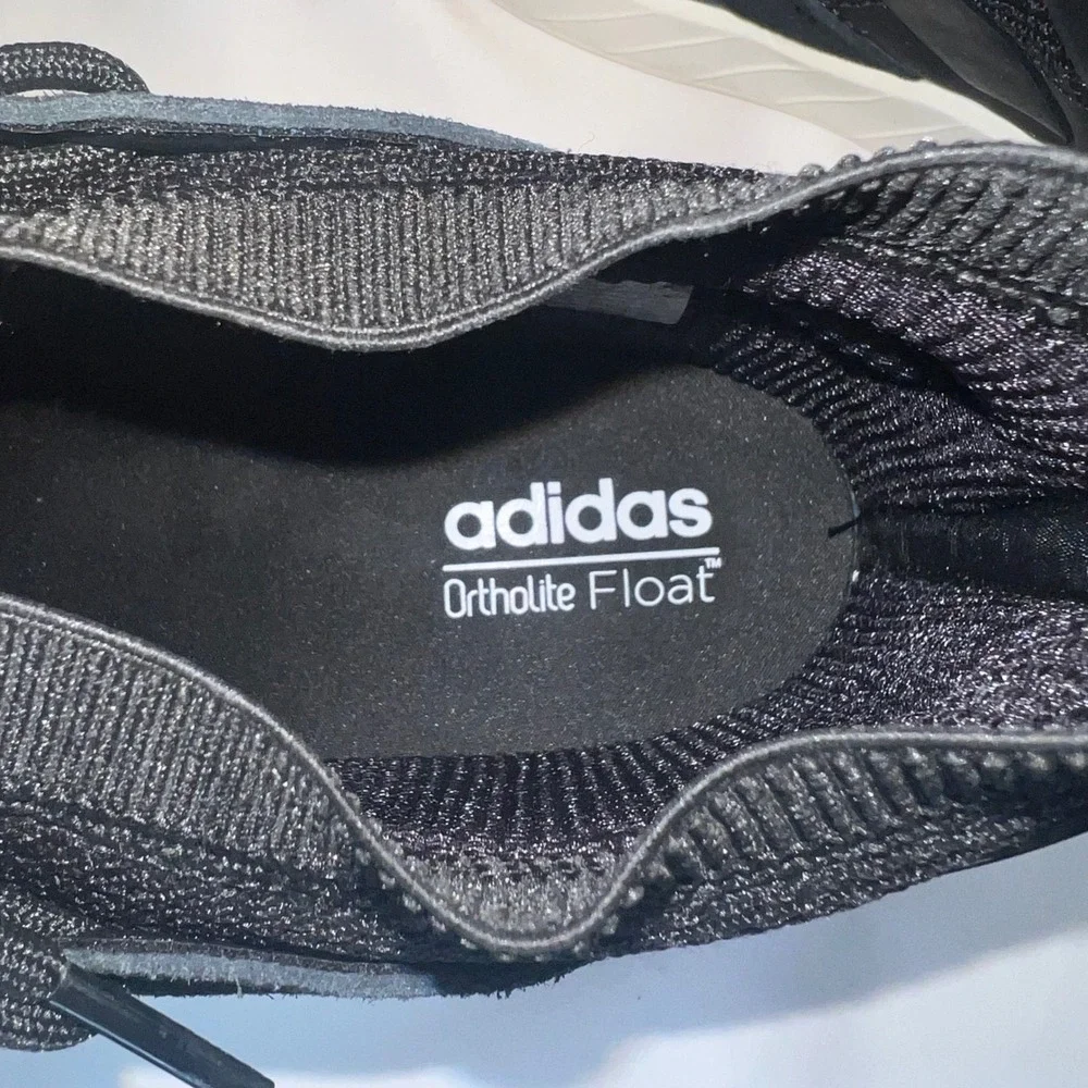 adidas questar strike
