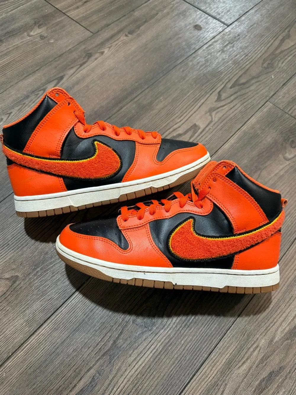 Nike 100% authentic
