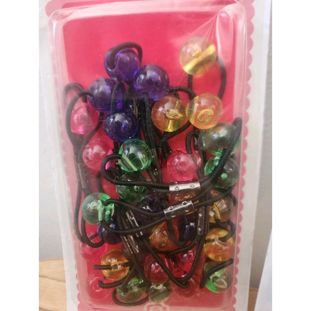 NIP LOT 2 Vintage Goody Girls 2002 (16) (6) Twin Bead Ponytail Holders Knockers