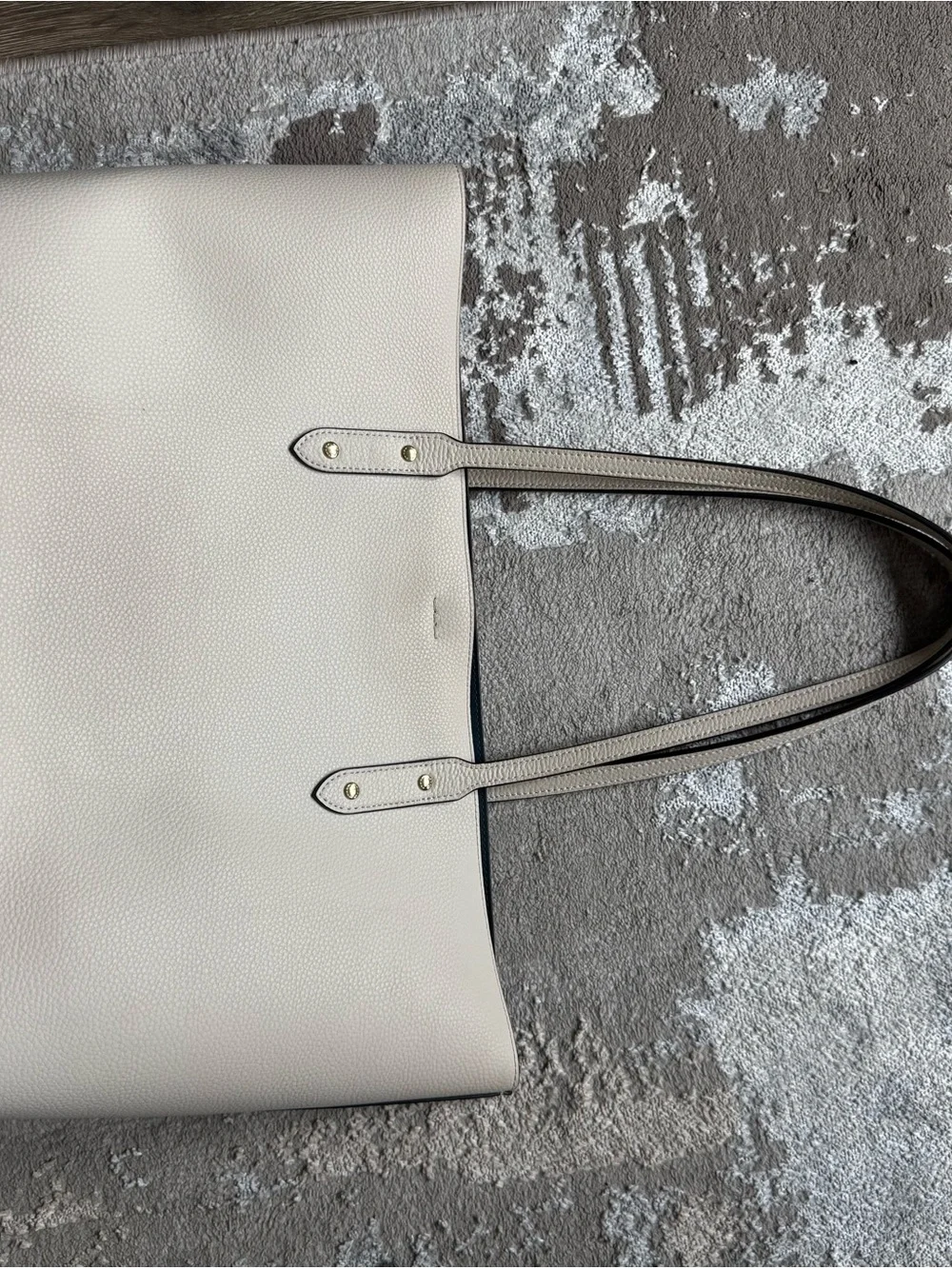 Coach tote top